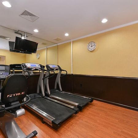 Comfort Inn Chelsea Ню Йорк Екстериор снимка