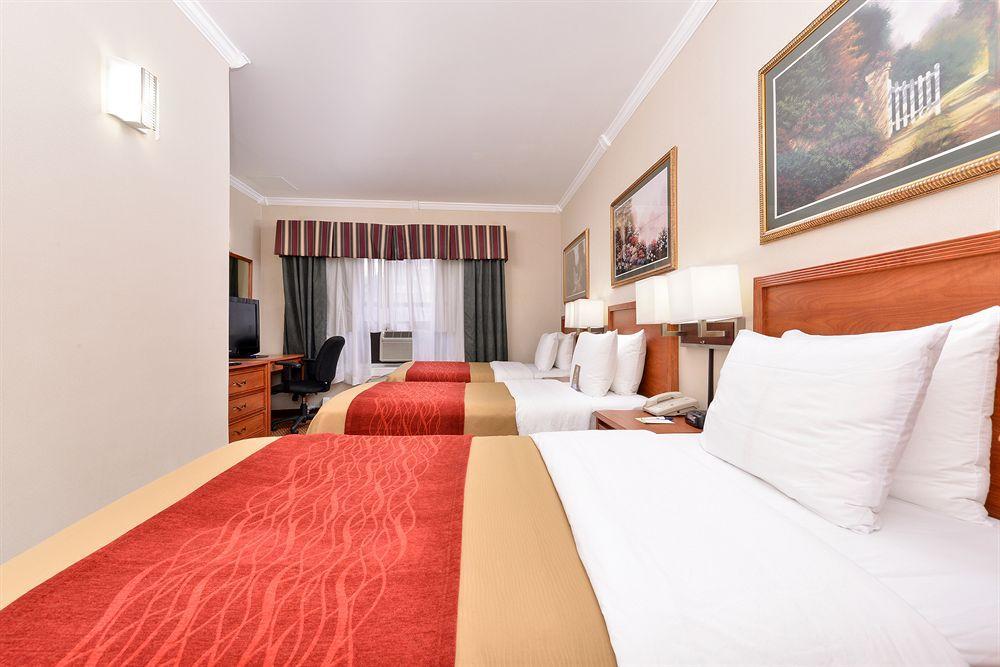 Comfort Inn Chelsea Ню Йорк Екстериор снимка