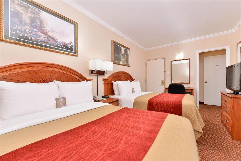 Comfort Inn Chelsea Ню Йорк Екстериор снимка